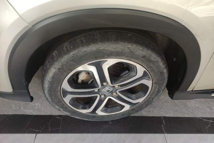 Used Honda XR-V 2017 1.8L EXi CVT Comfort Version Left Front Wheel Hub