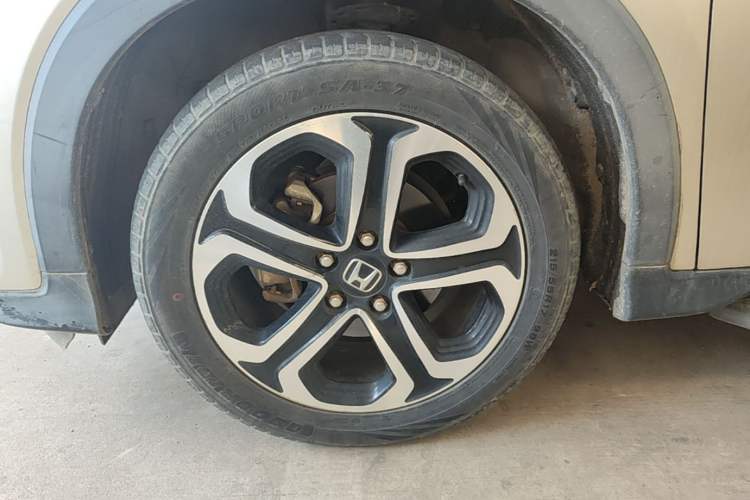 Used Honda XR-V 2017 1.8L EXi CVT Comfort Version Left Front Wheel Hub