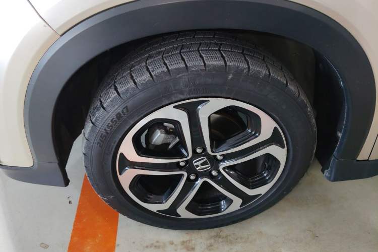 Used Honda XR-V 2017 1.8L EXi CVT Comfort Version Left Front Wheel Hub