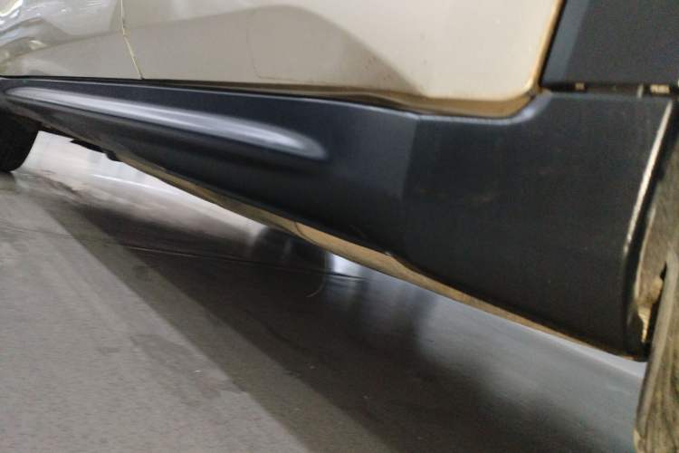 Used Honda XR-V 2017 1.8L EXi CVT Comfort Version Left Side Sill