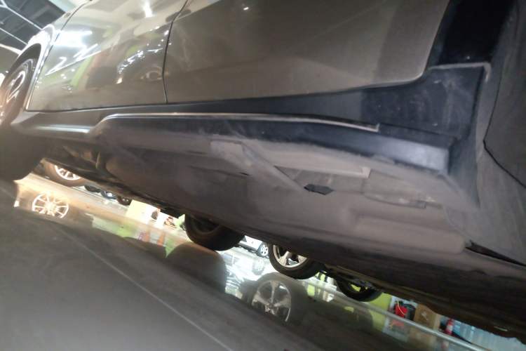 Used Honda XR-V 2017 1.8L EXi CVT Comfort Version Left Side Sill
