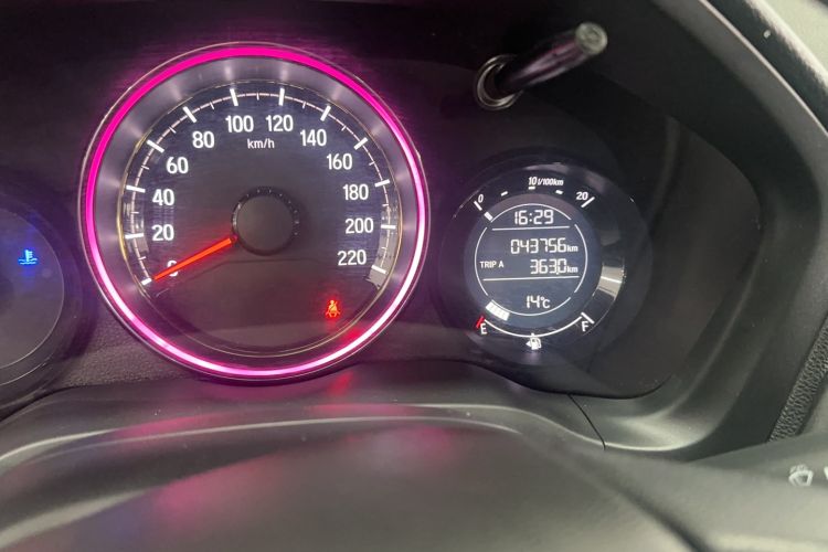 Used Honda XR-V 2017 1.8L EXi CVT Comfort Version Odometer Close Up
