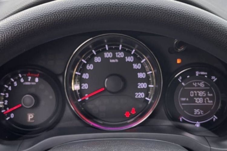 Used Honda XR-V 2017 1.8L EXi CVT Comfort Version Odometer Close Up