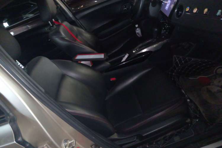 Used Honda XR-V 2017 1.8L EXi CVT Comfort Version Right Front Seat