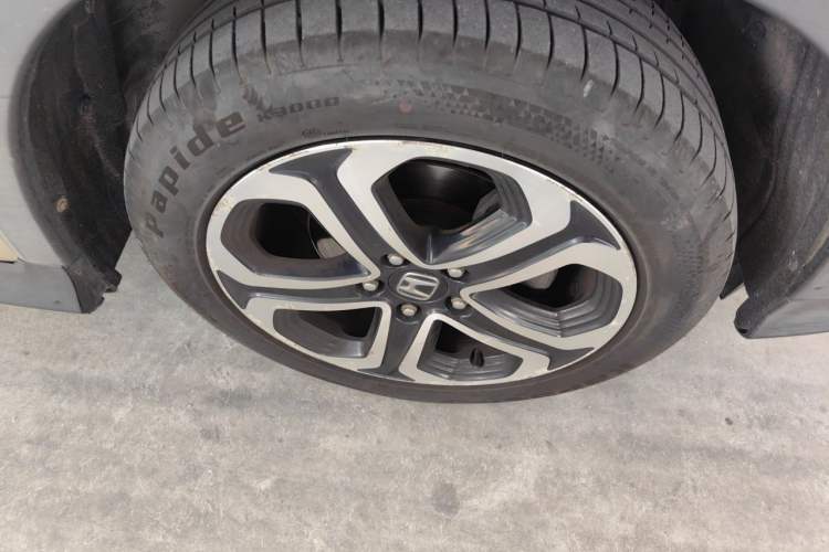 Used Honda XR-V 2017 1.8L VTi CVT Luxury Edition Right Front Wheel Hub