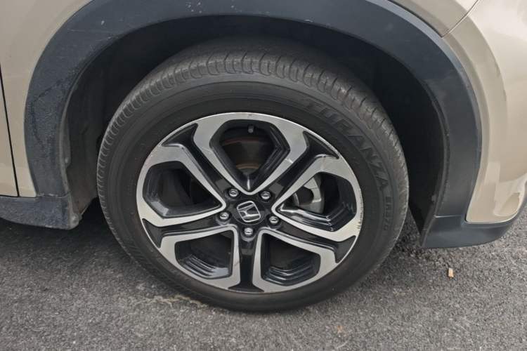 Used Honda XR-V 2017 1.8L EXi CVT Comfort Version Right Front Wheel Hub
