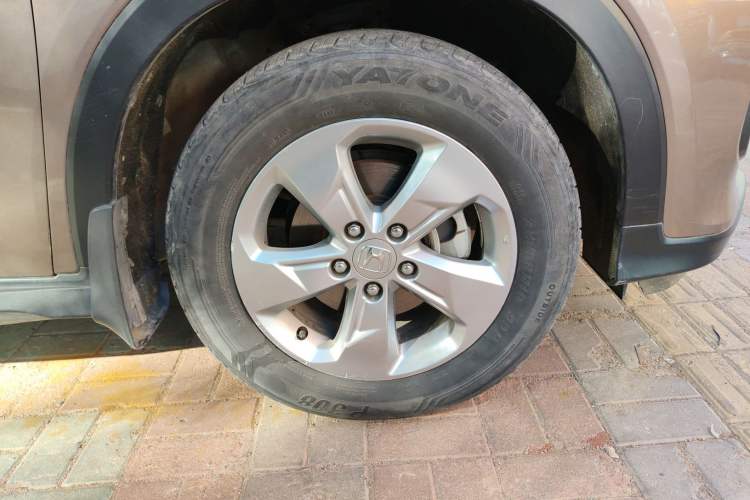 Used Honda XR-V 2017 1.5L LXi CVT Classic Edition Right Front Wheel Hub