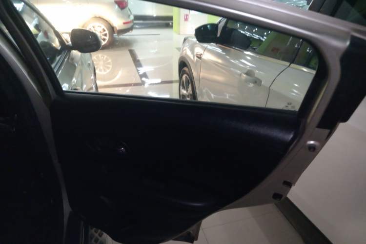 Used Honda XR-V 2017 1.8L EXi CVT Comfort Version Right Rear Door Interior