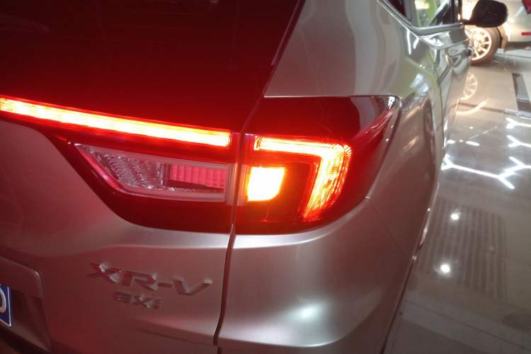 Used Honda XR-V 2017 1.8L EXi CVT Comfort Version Right Rear Taillight