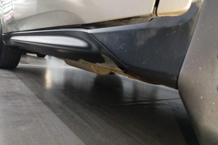 Used Honda XR-V 2017 1.8L EXi CVT Comfort Version Right Side Sill