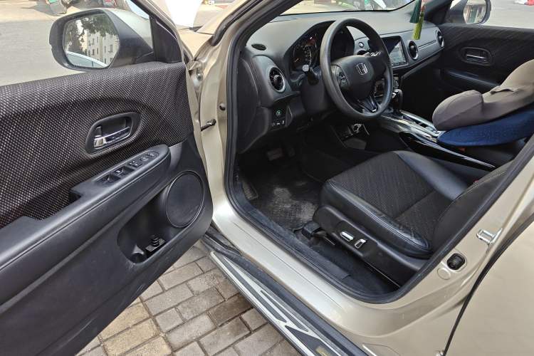 Used Honda XR-V 2017 1.8L EXi CVT Comfort Version Driver Seat