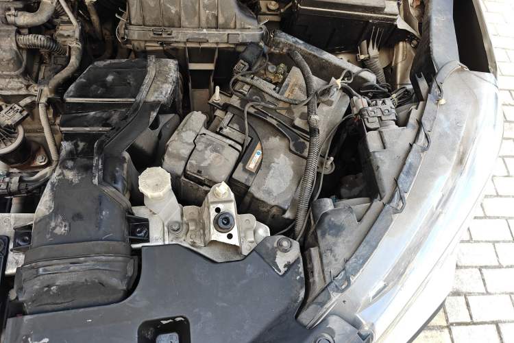 Used Honda XR-V 2017 1.8L EXi CVT Comfort Version Engine Bay Left