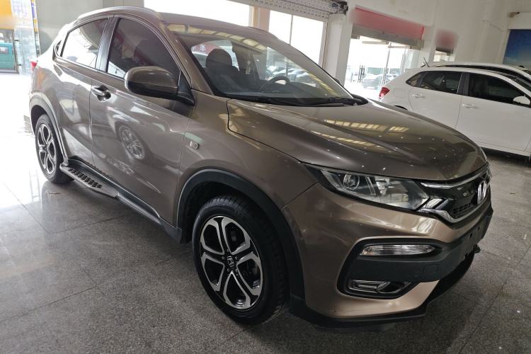 Used Honda XR-V 2017 1.8L EXi CVT Comfort Version Front Right 45 Deg