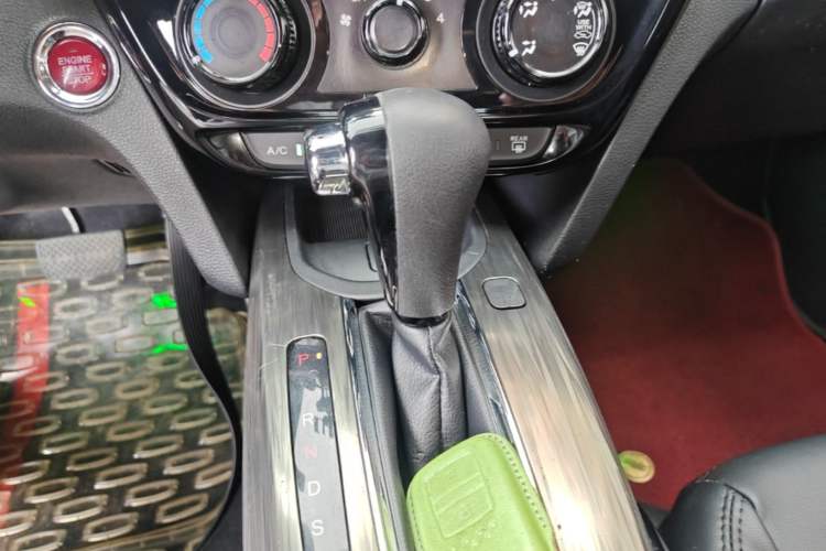 Used Honda XR-V 2017 1.8L EXi CVT Comfort Version Gear Lever