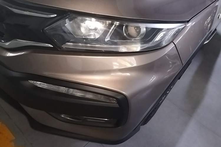 Used Honda XR-V 2017 1.8L EXi CVT Comfort Version Left Front Headlight