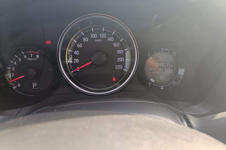 Used Honda XR-V 2017 1.8L EXi CVT Comfort Version Odometer Close Up