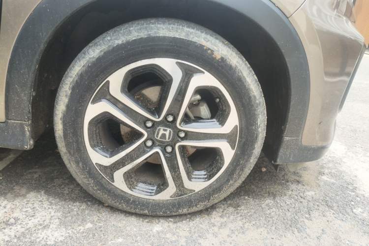 Used Honda XR-V 2017 1.8L EXi CVT Comfort Version Right Front Wheel Hub