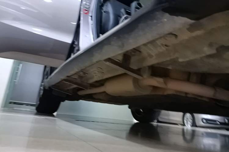 Used Honda XR-V 2017 1.8L EXi CVT Comfort Version Right Side Sill
