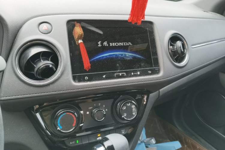 Used Honda XR-V 2017 1.5L LXi CVT Classic Edition Audio And AC Panel