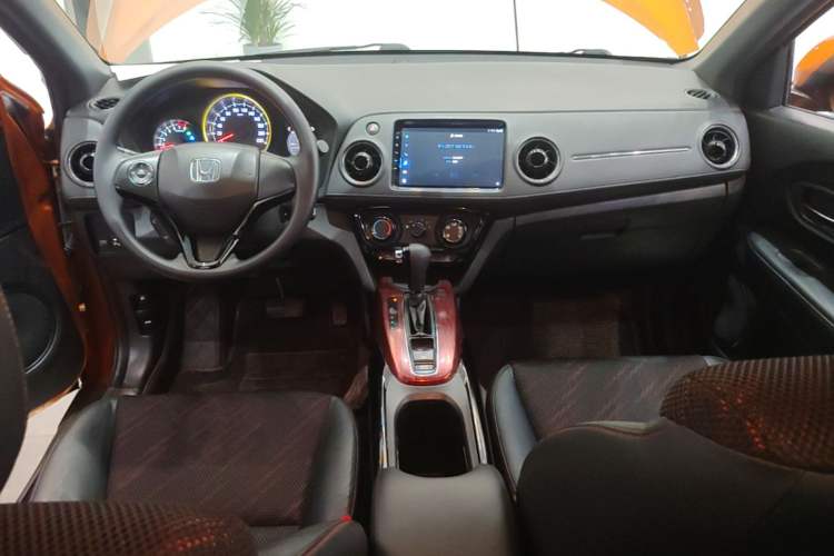 Used Honda XR-V 2017 1.5L LXi CVT Classic Edition Center Console