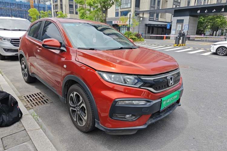 Used Honda XR-V 2017 1.8L EXi CVT Comfort Version Front Right 45 Deg