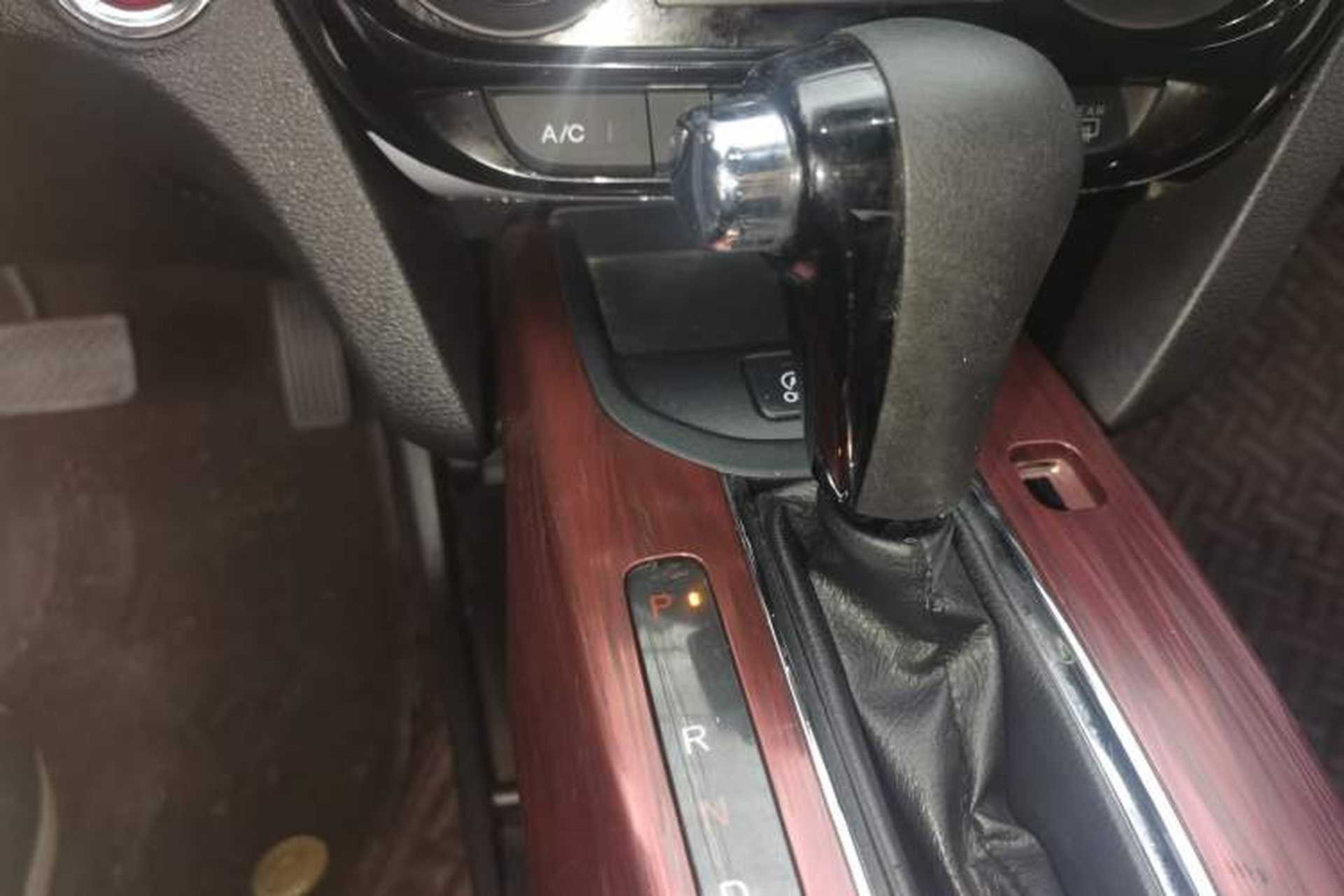 Used Honda XR-V 2017 1.8L EXi CVT Comfort Version Gear Lever
