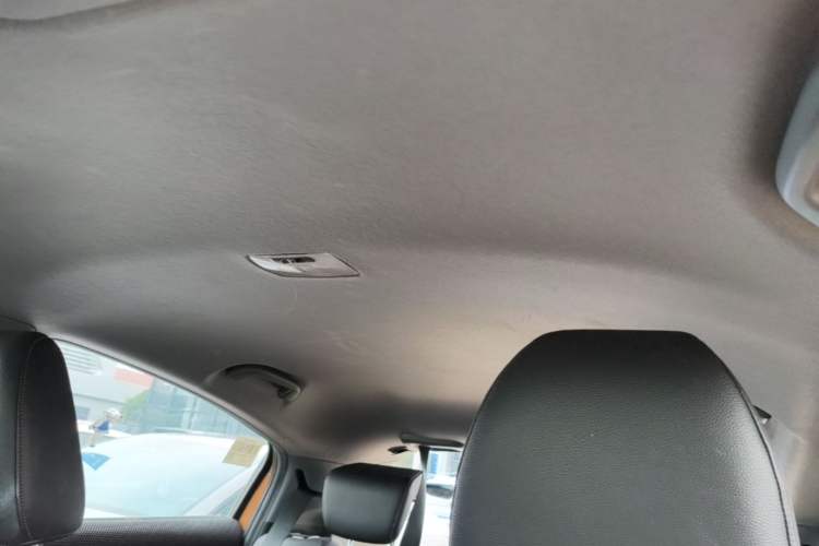 Used Honda XR-V 2017 1.5L LXi CVT Classic Edition Headliner