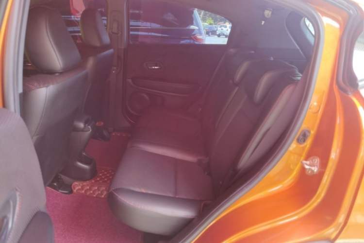 Used Honda XR-V 2017 1.5L LXi CVT Classic Edition Interior 3