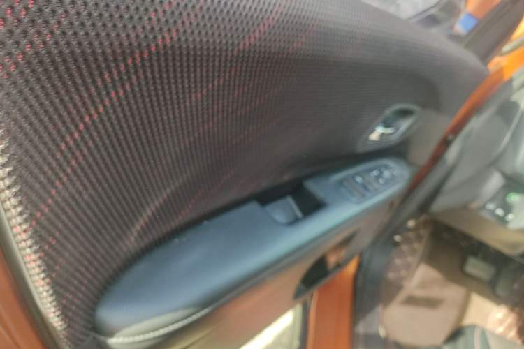 Used Honda XR-V 2017 1.5L LXi CVT Classic Edition Left Front Door Interior