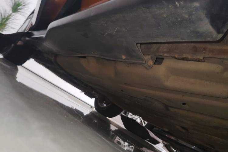 Used Honda XR-V 2017 1.5L LXi CVT Classic Edition Left Side Sill