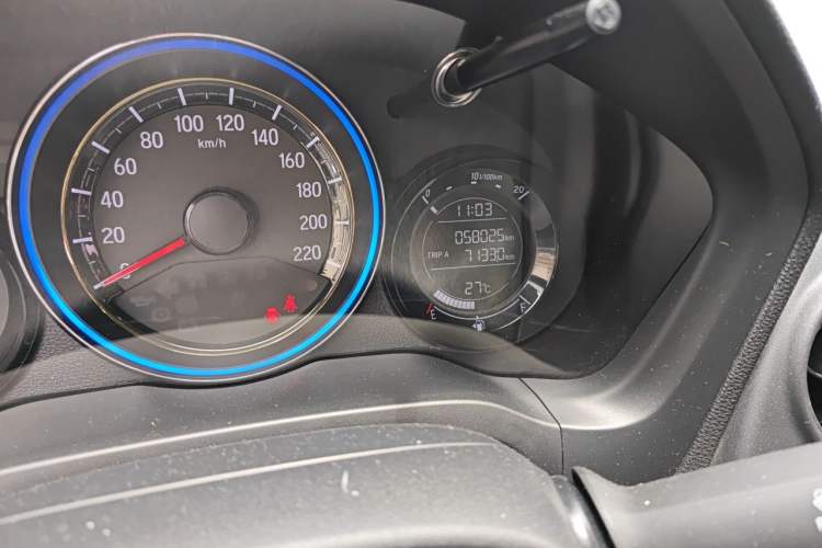 Used Honda XR-V 2017 1.8L EXi CVT Comfort Version Odometer Close Up