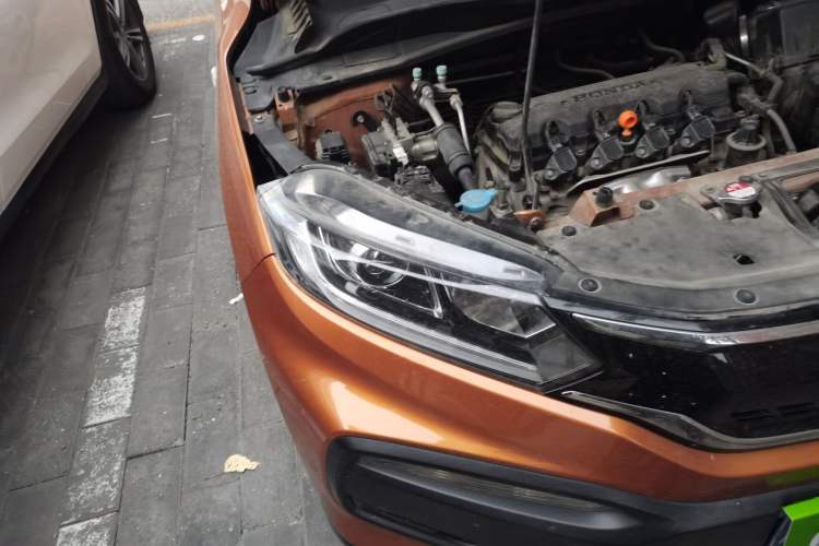Used Honda XR-V 2017 1.8L EXi CVT Comfort Version Right Front Headlight