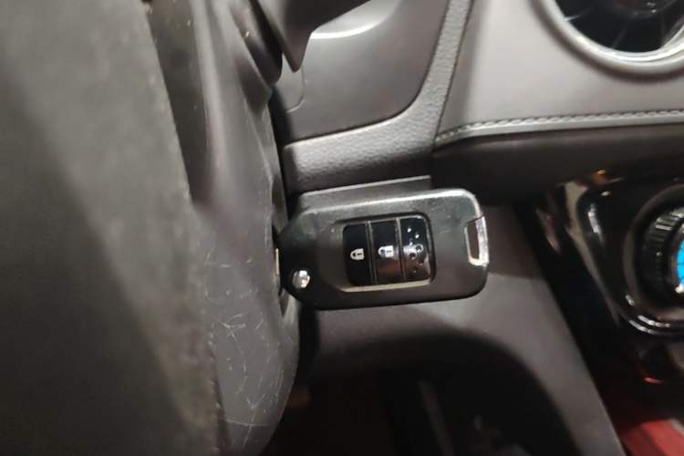 Used Honda XR-V 2017 1.5L LXi CVT Classic Edition Vehicle Key