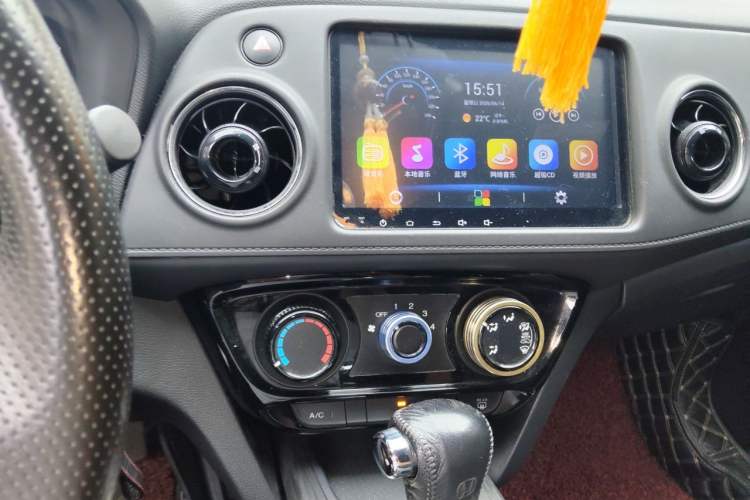 Used Honda XR-V 2017 1.5L LXi CVT Classic Edition Audio And AC Panel