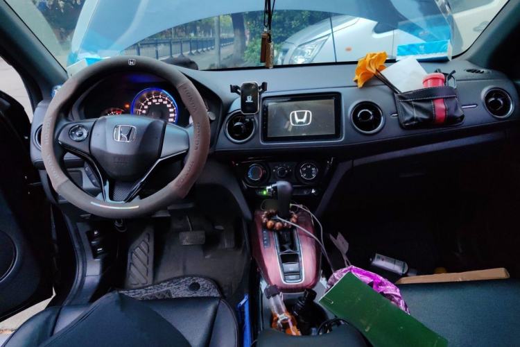 Used Honda XR-V 2017 1.5L LXi CVT Classic Edition Center Console