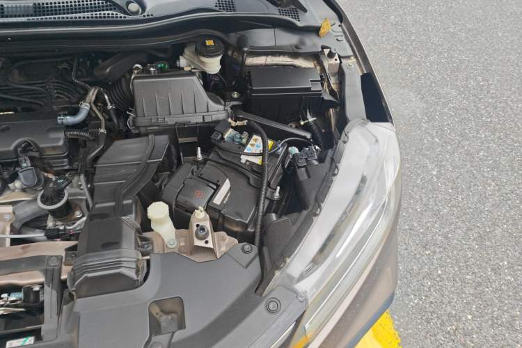 Used Honda XR-V 2017 1.8L EXi CVT Comfort Version Engine Bay Left