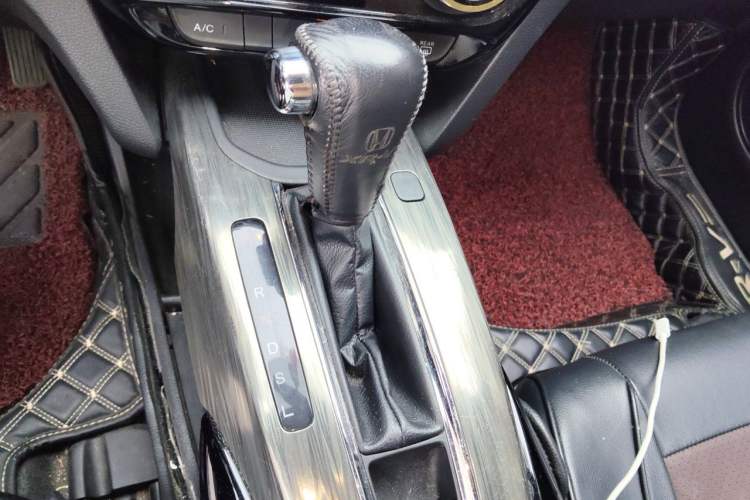 Used Honda XR-V 2017 1.5L LXi CVT Classic Edition Gear Lever