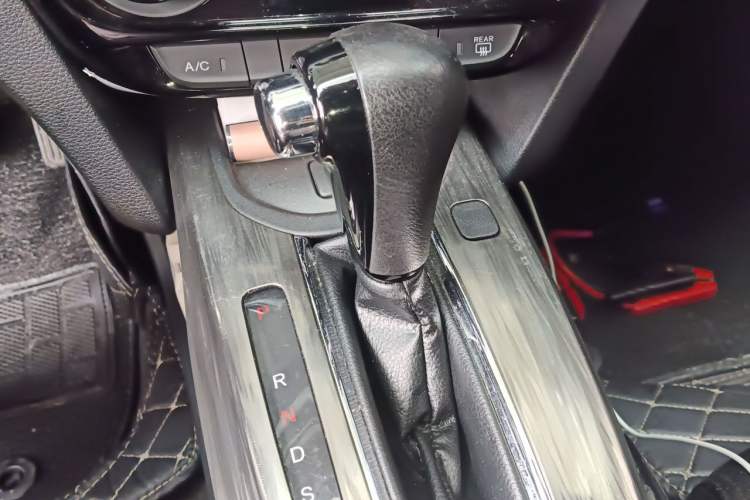 Used Honda XR-V 2017 1.8L EXi CVT Comfort Version Gear Lever