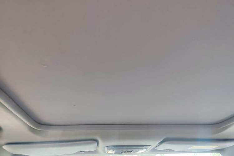 Used Honda XR-V 2017 1.8L EXi CVT Comfort Version Headliner