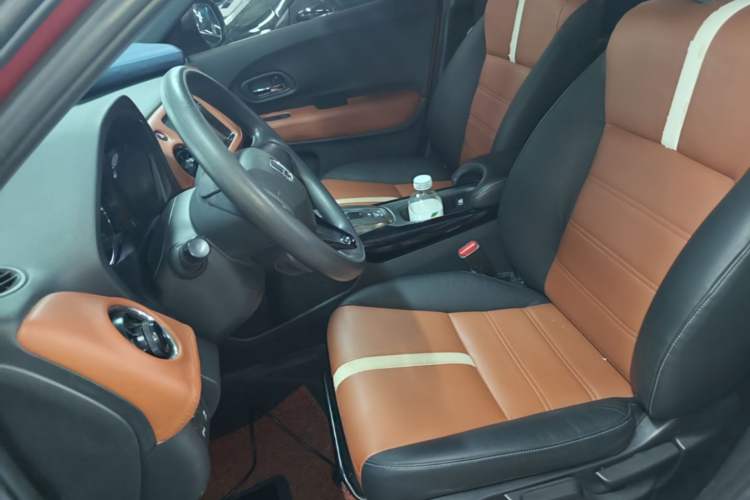 Used Honda XR-V 2017 1.8L EXi CVT Comfort Version Left Front Seat