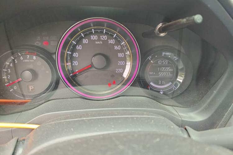 Used Honda XR-V 2017 1.8L EXi CVT Comfort Version Odometer Close Up