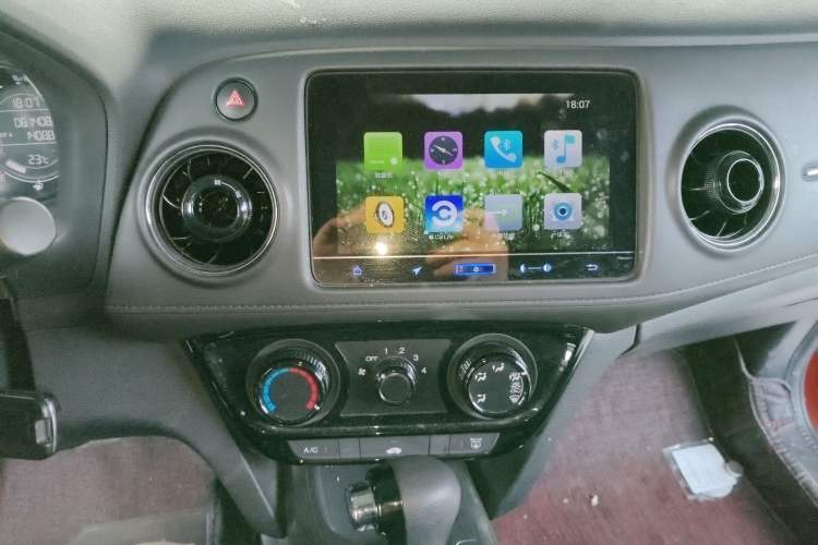 Used Honda XR-V 2017 1.5L LXi CVT Classic Edition Audio And AC Panel