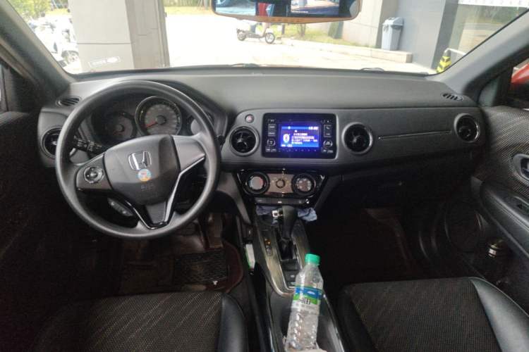 Used Honda XR-V 2017 1.5L LXi CVT Classic Edition Center Console