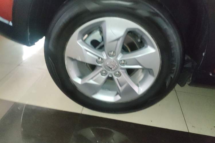Used Honda XR-V 2017 1.5L LXi CVT Classic Edition Exterior 3