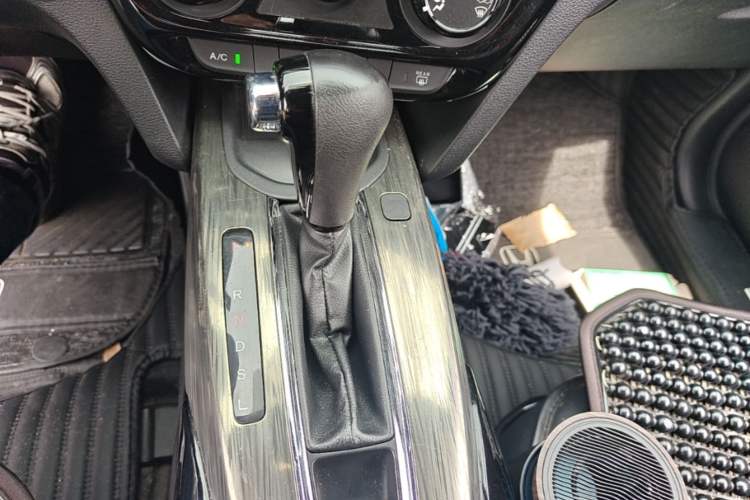 Used Honda XR-V 2017 1.8L EXi CVT Comfort Version Gear Lever