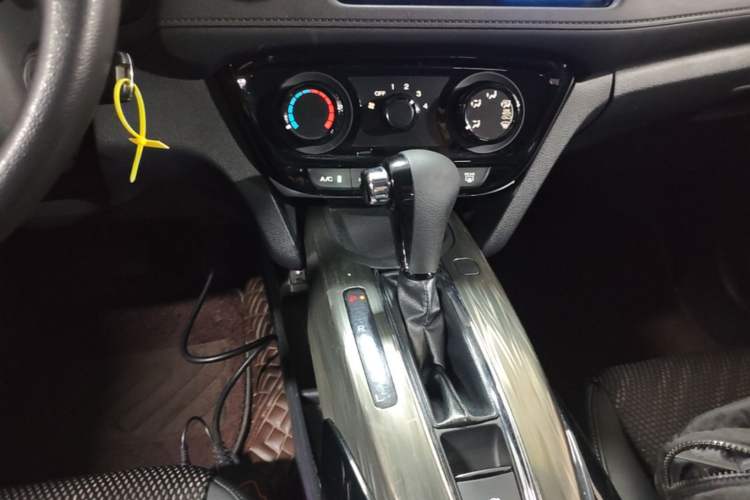 Used Honda XR-V 2017 1.5L LXi CVT Classic Edition Gear Lever