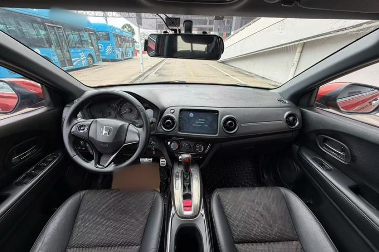 Used Honda XR-V 2017 1.5L LXi CVT Classic Edition Interior 2