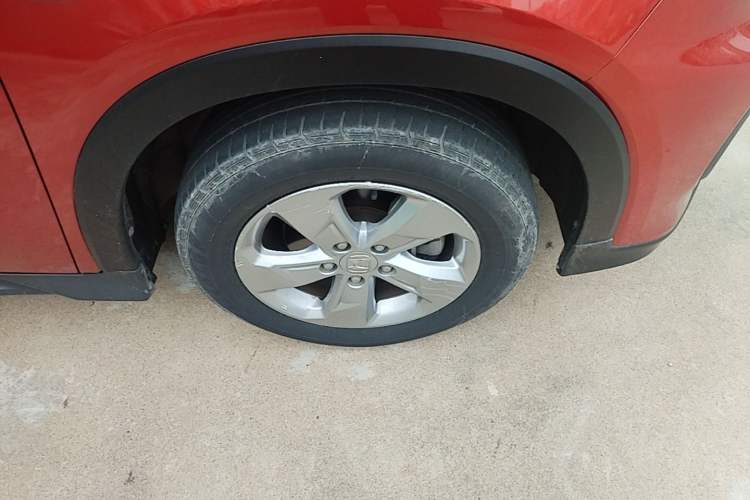 Used Honda XR-V 2017 1.5L LXi CVT Classic Edition Right Front Wheel Hub