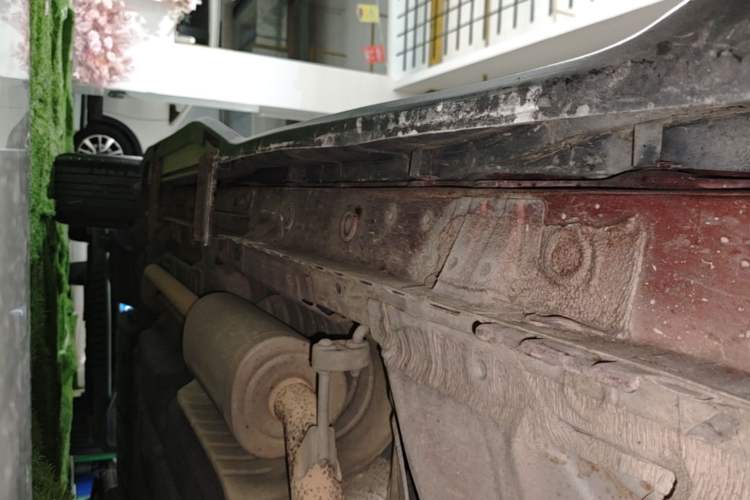 Used Honda XR-V 2017 1.5L LXi CVT Classic Edition Right Side Sill