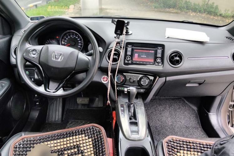 Used Honda XR-V 2017 1.8L EXi CVT Comfort Version Center Console